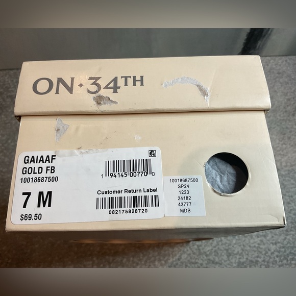 On 34th Gaiaa Gold Pleated Knot Block Heel Sandals - Size 7M (NIB) - Picture 14 of 14